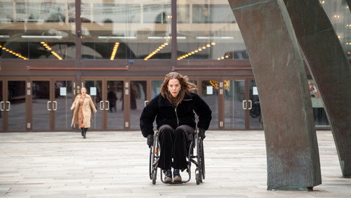 Below – Nede 1. Sezon 6. Bölüm